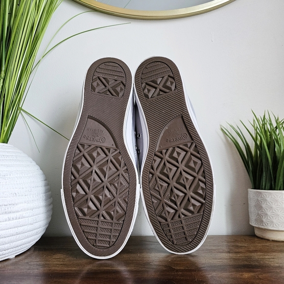 Converse Chuck Taylor Street Mid Casual Sneakers from Finish Line Gray M 10/W 12 - Picture 8 of 16